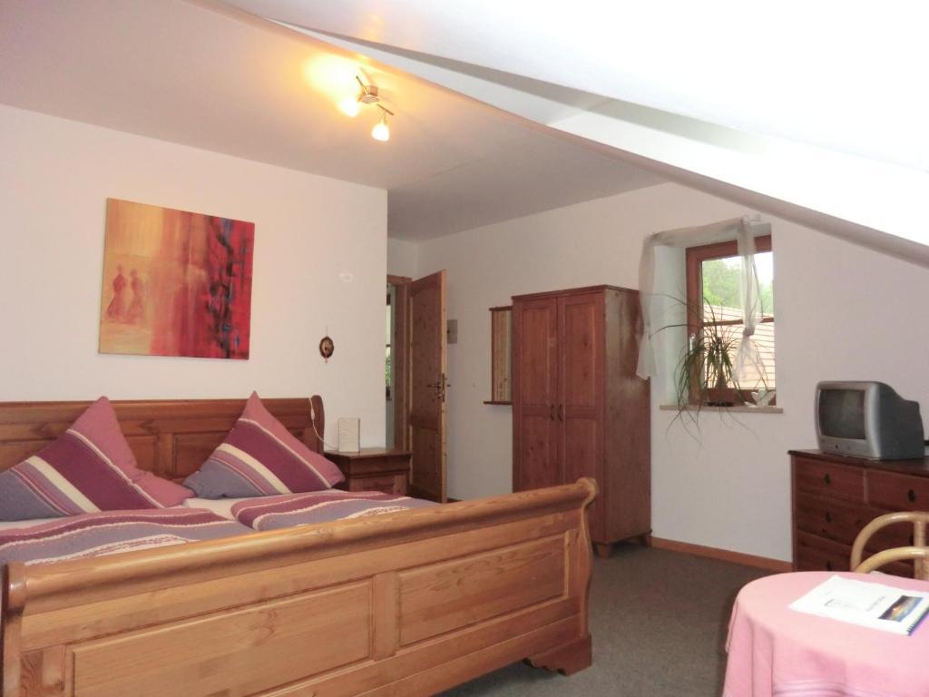Zum Horizont Hotel Deggendorf Ruang foto