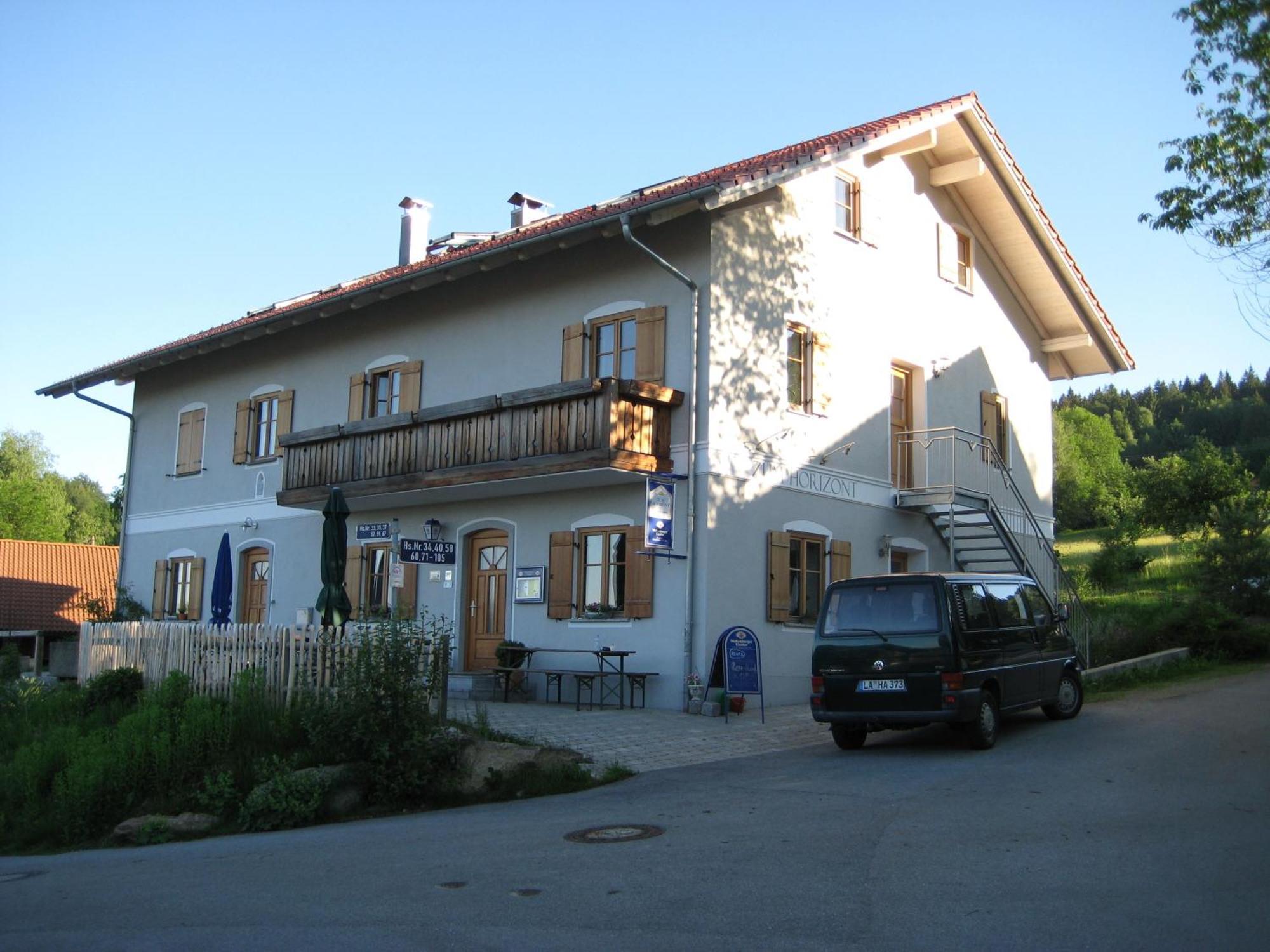 Zum Horizont Hotel Deggendorf Bagian luar foto